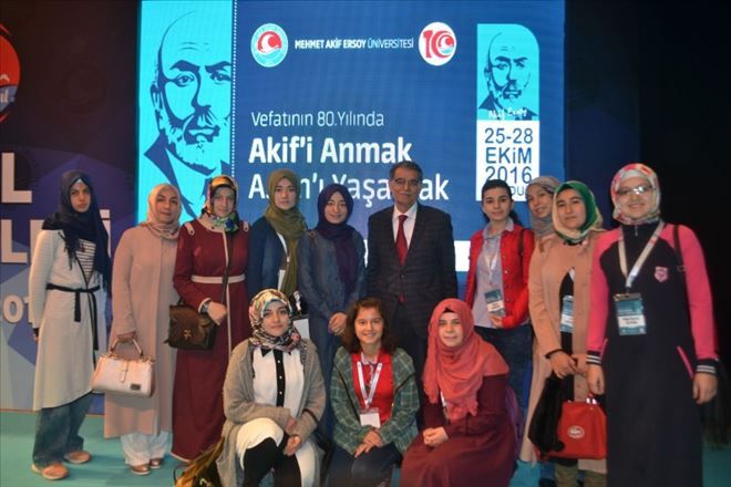 Aksaray Okuma Grubu Öğrencileri, Anadolu Mektebi Burdur ve Isparta Mehmet Akif Anma Programına Katıldı