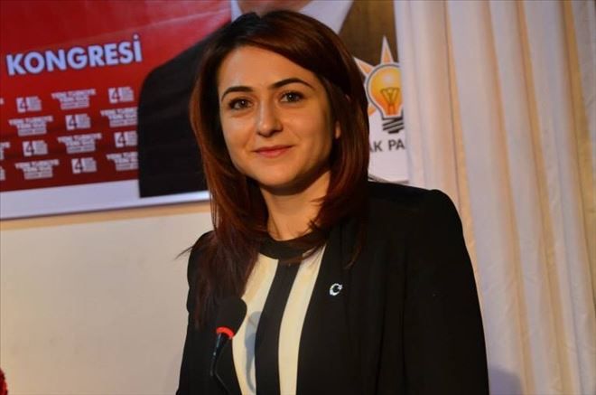 Ak Parti Aksaray İl Kadın Kolları Başkanı Hediye Pak İstifa Etti.