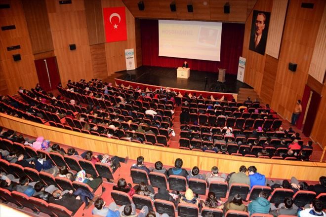 Osmanlı Medeniyetinden Tablolar Konferansı Büyük İlgi Gördü