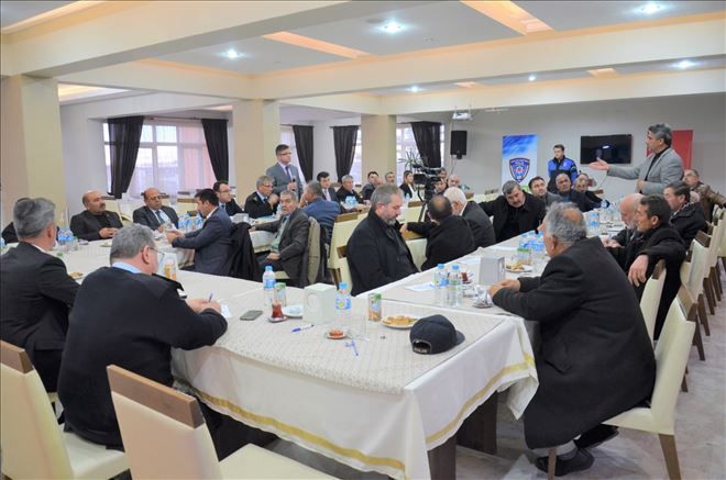 	Aksaray Emniyet Müdürlüğü Muhtarlarla Huzur Toplantısı gerçekleştirdi