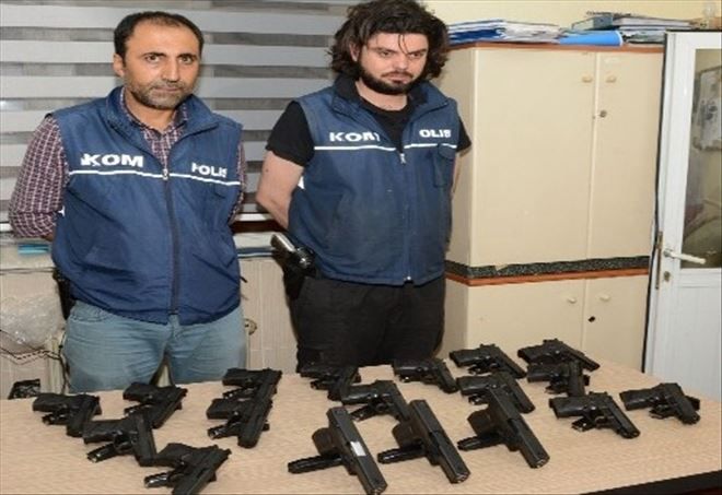 PKK ´nın silah taşıyıcısı silahlarla Aksaray´da yakalandı