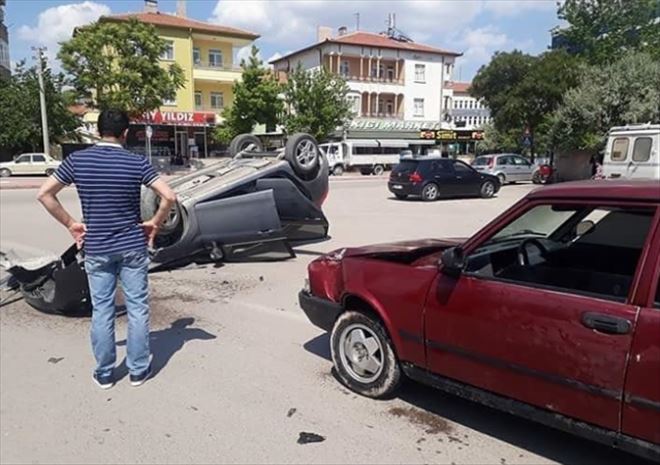 Aksaray Pınar Mahallesinde Kaza;1 Kişi Yaralandı