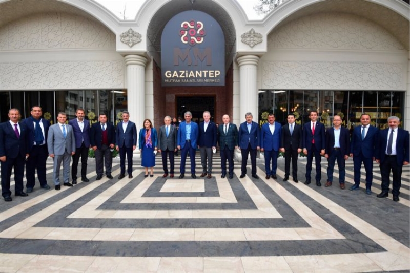 Malatya Büyükşehir Belediye Başkanı Gürkan, Fırat Havzası için Gaziantep