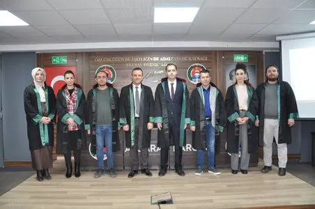 Aksaray Barosun ’da ruhsat almaya hak kazanan 7 Avukatın yemin töreni gerçekleştirildi.  