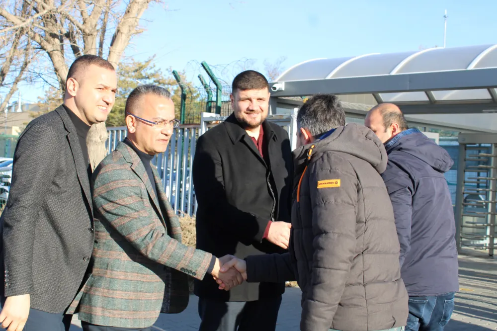 Aksaray İYİ Parti Belediye Başkan Adayı Tuğrul Karacaer Çantada Keklik Zannetmesin dedi