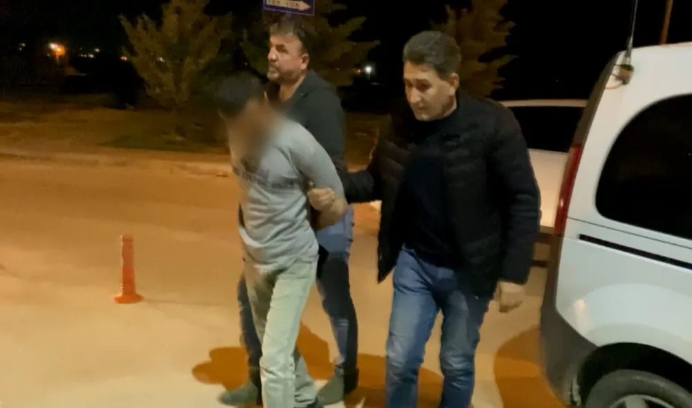 Aksaray Polisi Hırsızı Suçüstü yakaladı 