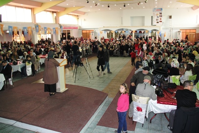 AK Parti Dünya Kadınlar Gününü kutladı