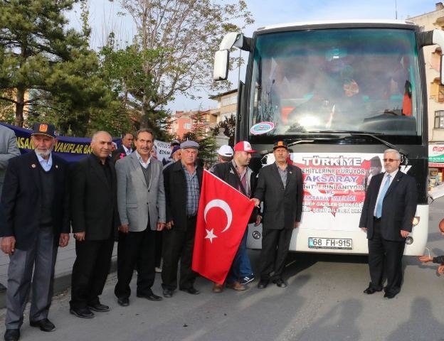 Aksaray Belediyesi gazileri Çanakkale`ye uğurladı