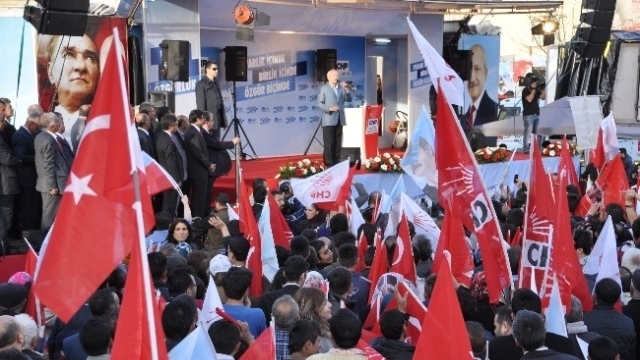 Kılıçdaroğlu hükümet meydanında partililere seslendi