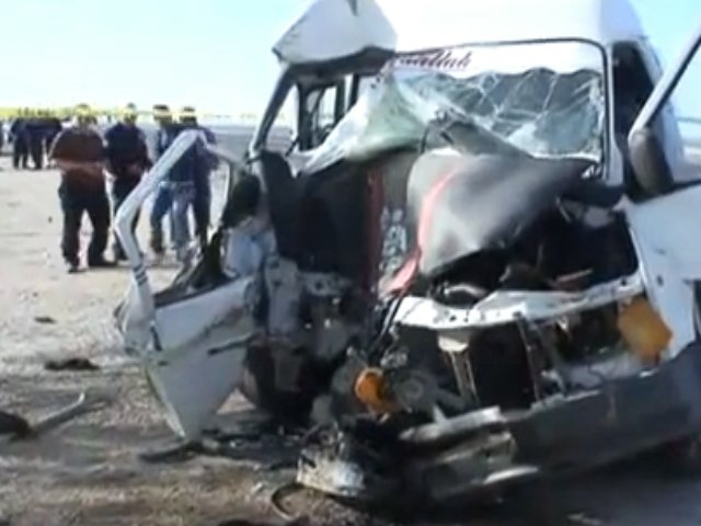 Tarım işçilerini taşıyan araç kaza yaptı 2 kişi öldü