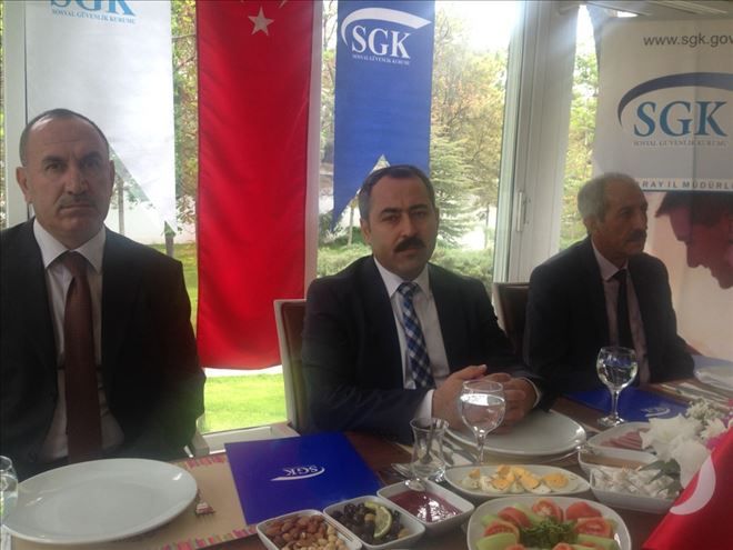      SGK İl Müdürü Bilal Akgün basın toplantısı yaptı