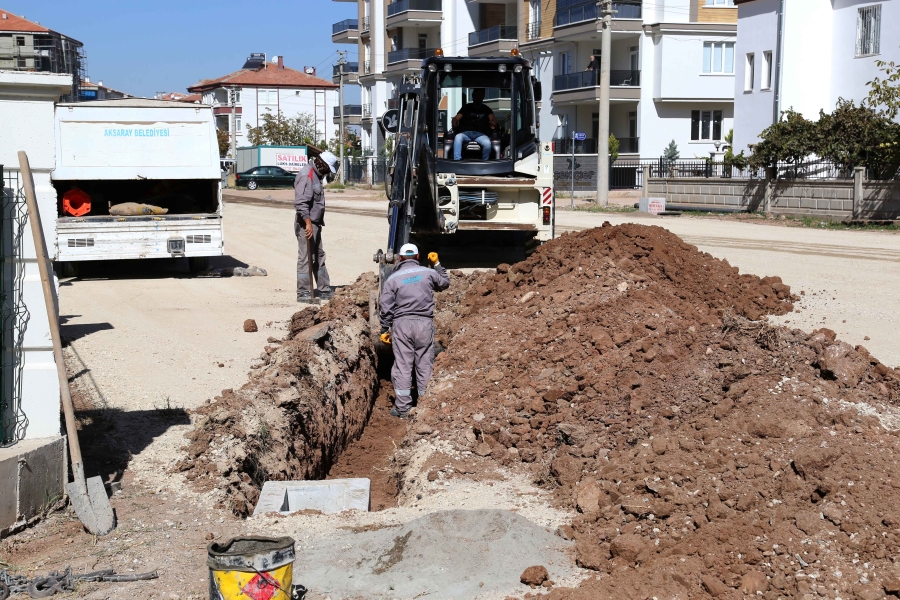 Aksaray Belediyesi Nakkaş Mahallesinde Alt Yapı Çalışması Başlattı