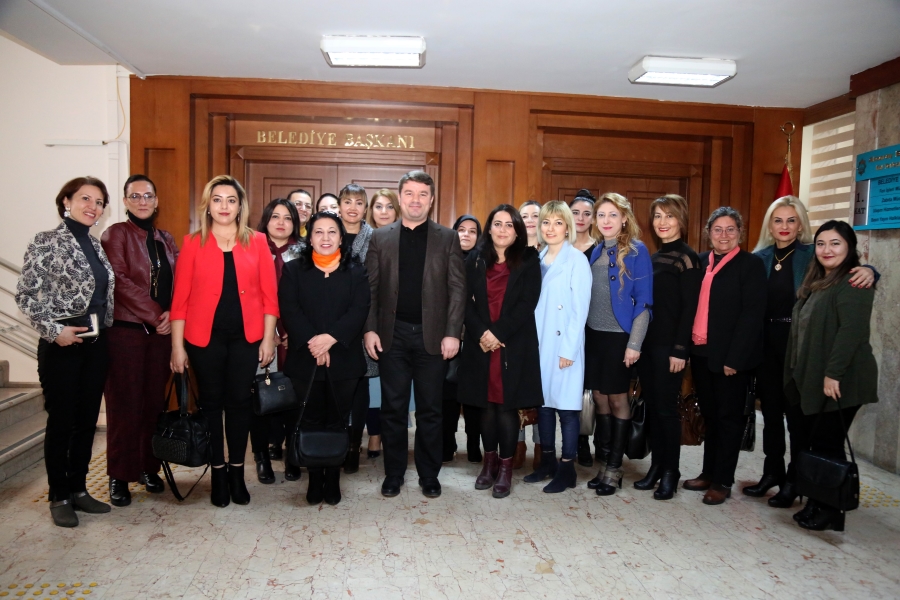 Aksaray İş Kadınları Derneği Başkan Dinçer’i Ziyaret Etti