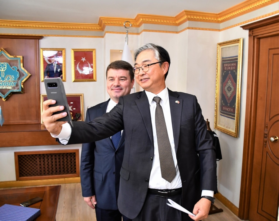 Güney Kore Cumhuriyeti Ankara Büyükelçisi Won ık Lee Başkan Dinçer