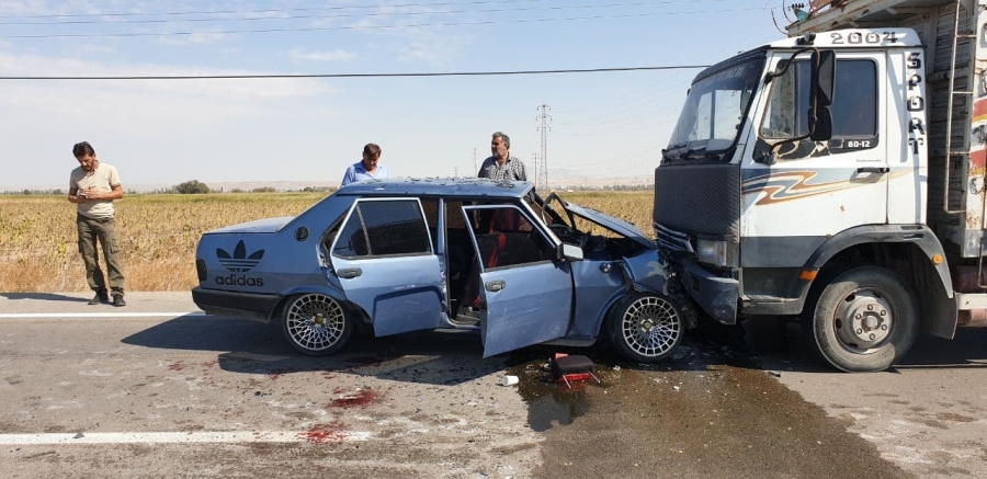 Aksaray Yeşilova karayolunda meydana gelen kazada 8 kişi yaralandı