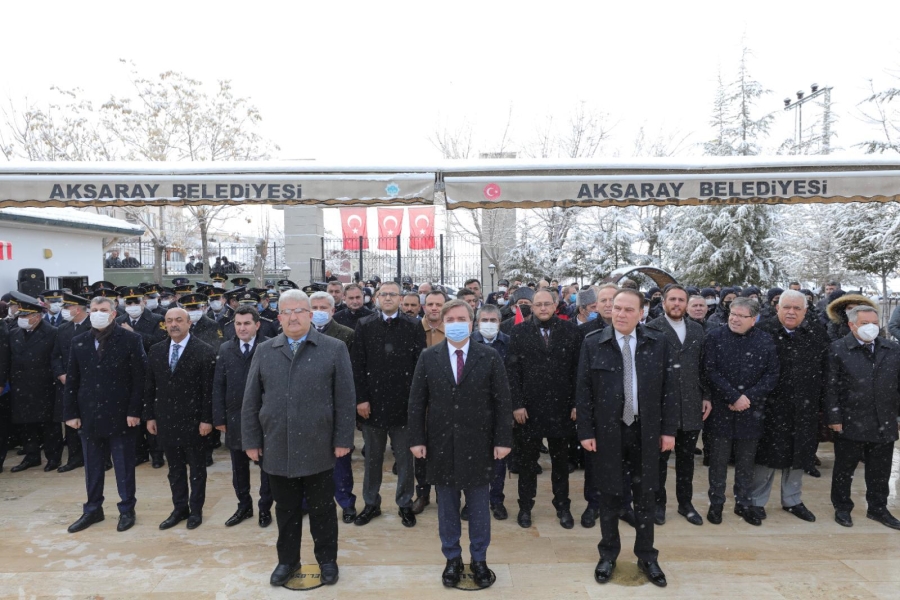 Aksaray Şehitliğinde 18 Mart Çanakkale Zaferinin 107.Yıl Dönümü Etkinliği Yapıldı