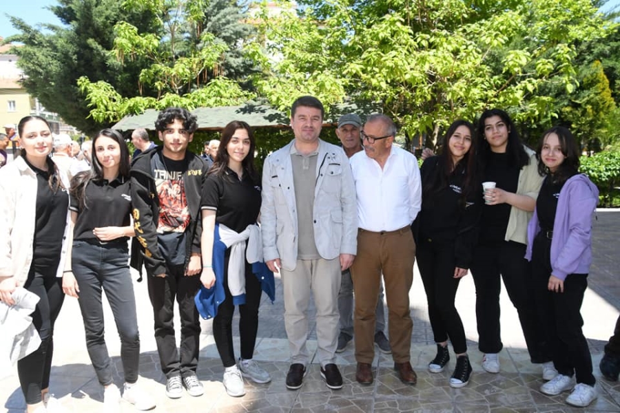 Aksaray Belediyesinin Paşacık Mahallesinde Bir Cuma Geleneği