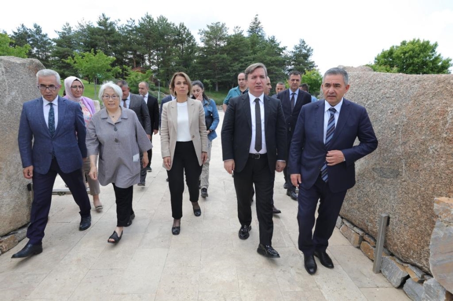 AHİKA 2022 Yılı Haziran Ayı Yönetim Kurulu Toplantısı Kırşehir’de Yapıldı