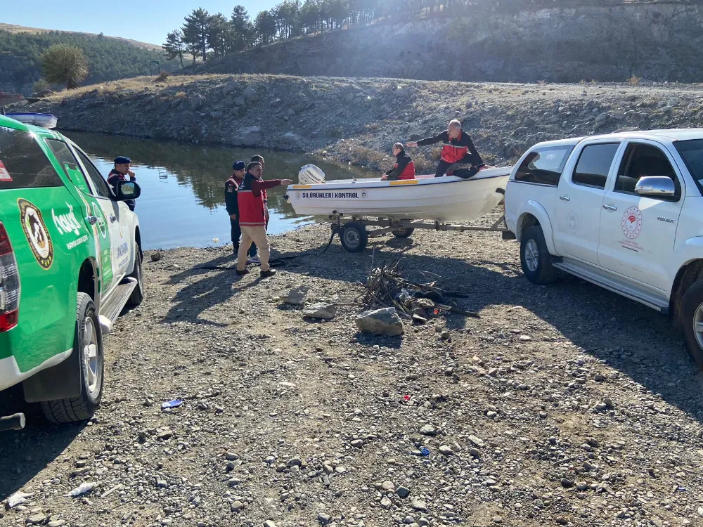 Aksaray Jandarması Kaçak Balık Avlananlar İçin Mamasın Barajında Kontrollerini Artırdı