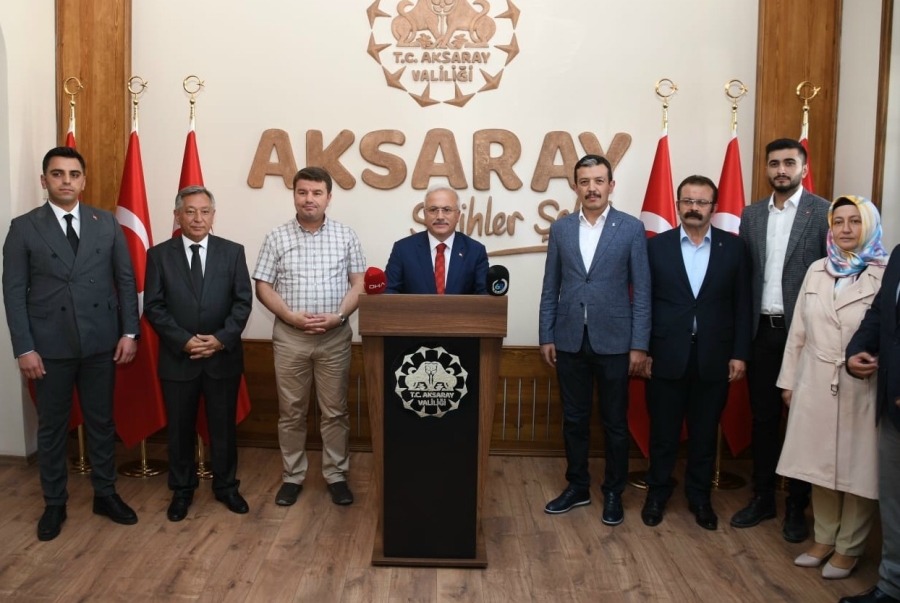 Aksaray’ın yeni valisi Mehmet Ali Kumbuzoğlu, bugün Aksaray’a gelerek göreve başladı