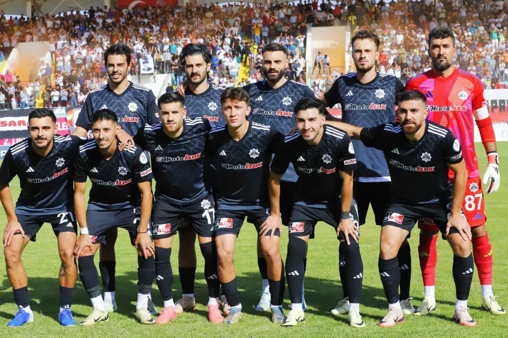 Aksarayspor Elaziğzporu 1 0 Yenerek Liderliğini Sürdürdü