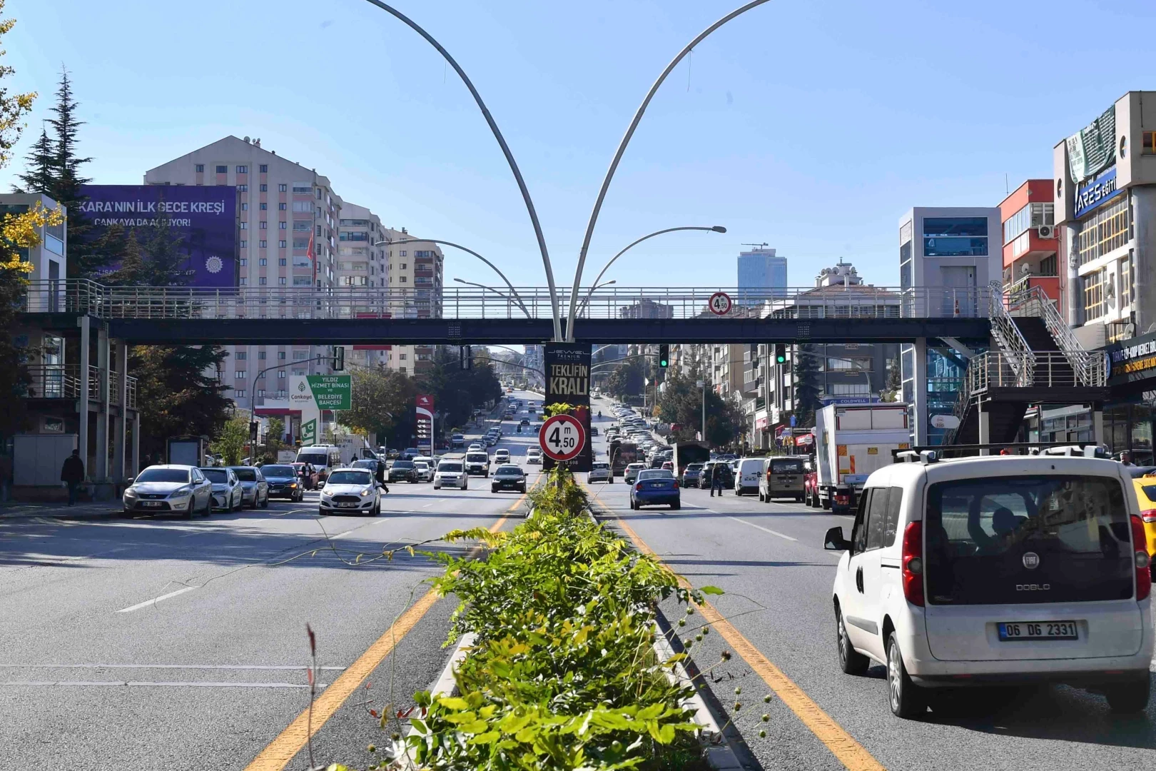 Ankara’da modern üst geçitlerin sayısı artıyor