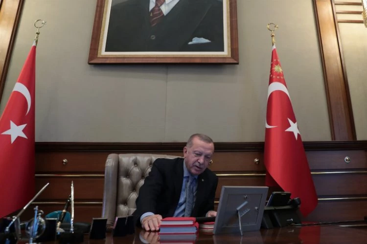 Cumhurbaşkanı Erdoğan’dan Maltepeli teşkilat üyesine 