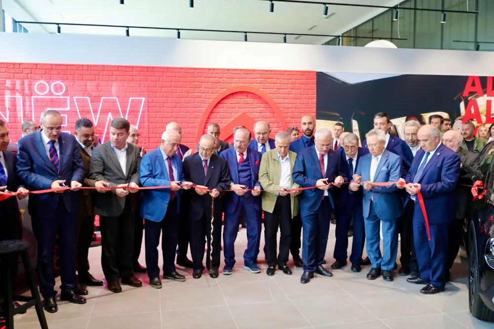 SANAYİ VE TURİZMİN DUAYENİNE SİYASET VE MEDYA DUAYENLERİNDEN VEFA!!!