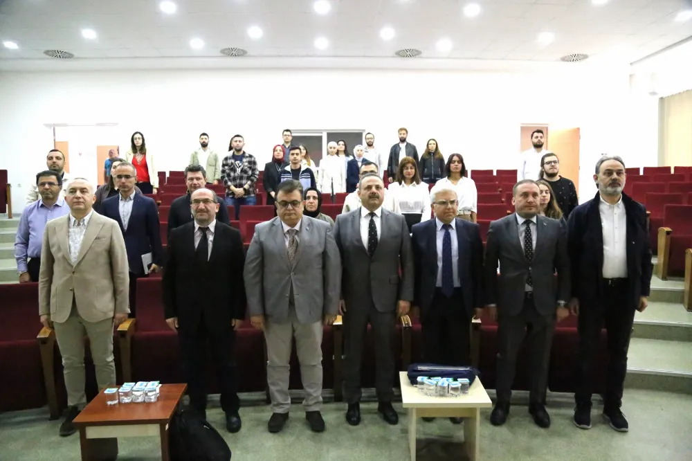 LİSANSÜSTÜ AKADEMİK BECERİ VE KARİYER EĞİTİMLERİ BAŞLADI