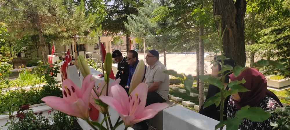 ŞEHİT ORHAN KOÇAK’IN 18. ÖLÜM YILDÖNÜMÜ DOLAYISIYLA KABRİ BAŞINDA ANILDI