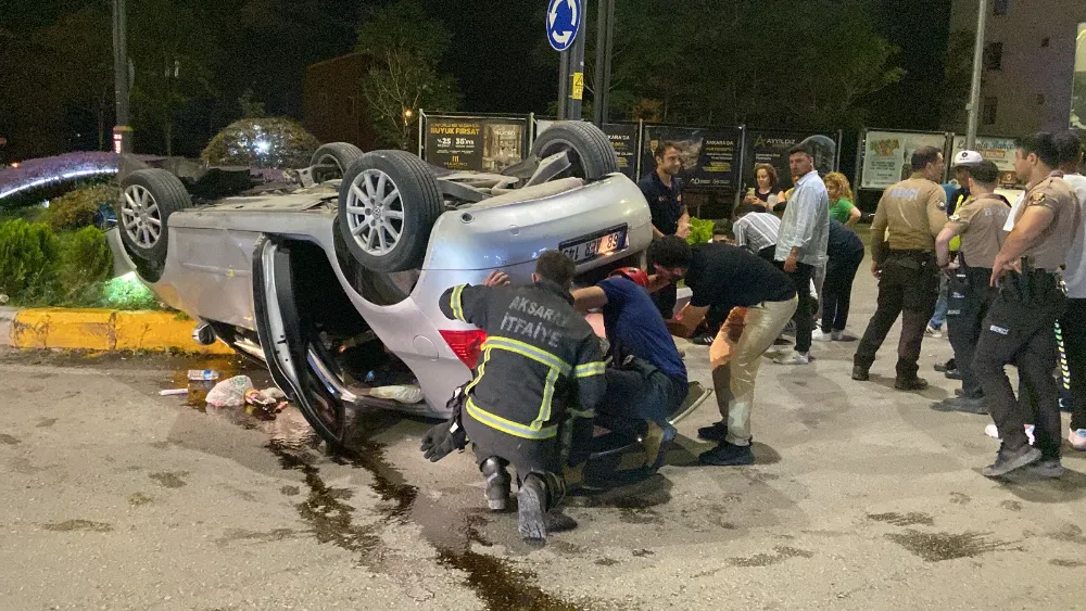 Aksaray merkez de meydana gelen trafik kazasında 2 kişi yaralandı 