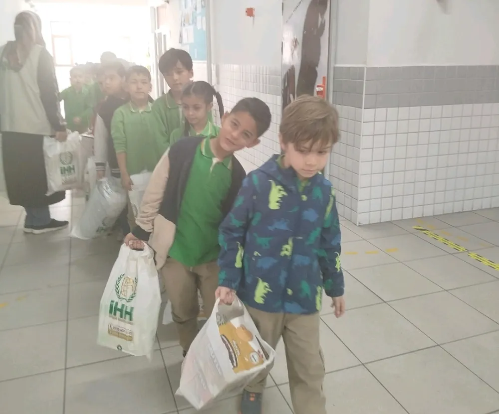 Mimar Sinan İlkokulu 2-B Sınıfından Gazze Yardım Kampanyasına Anlamlı Destek