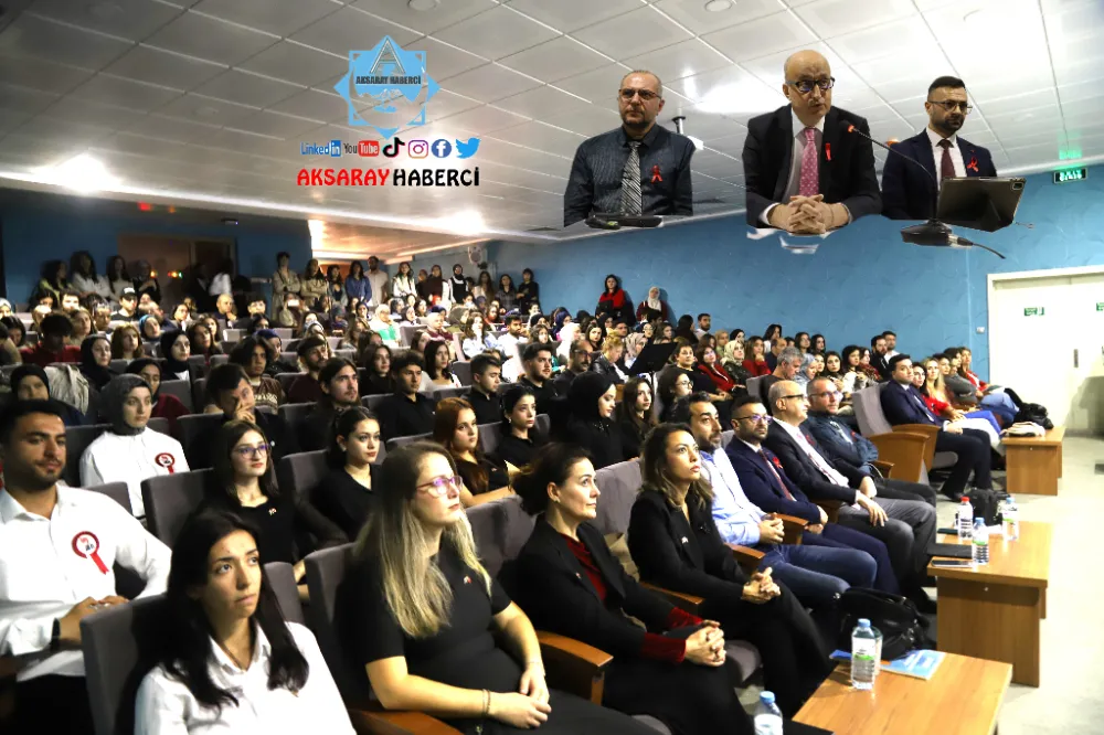 ASÜ’de Cumhuriyet’in 102. Yılında Eğitim Fakültelerinin Geleceği Konuş