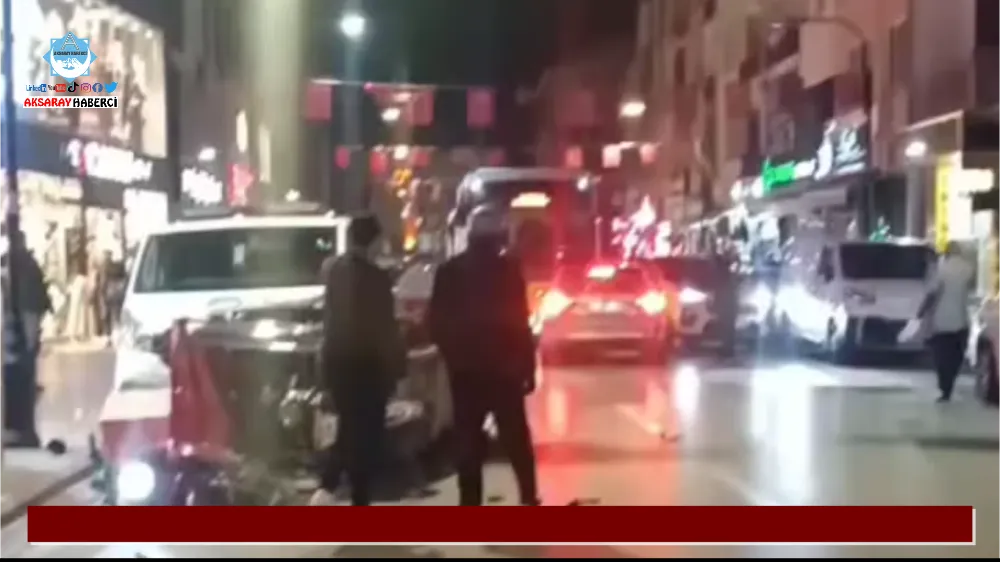 Aksaray’da Ters Yola Giren Sürücü Dehşet Saçtı: 5 Araç ve 2 Yayaya Çarptı