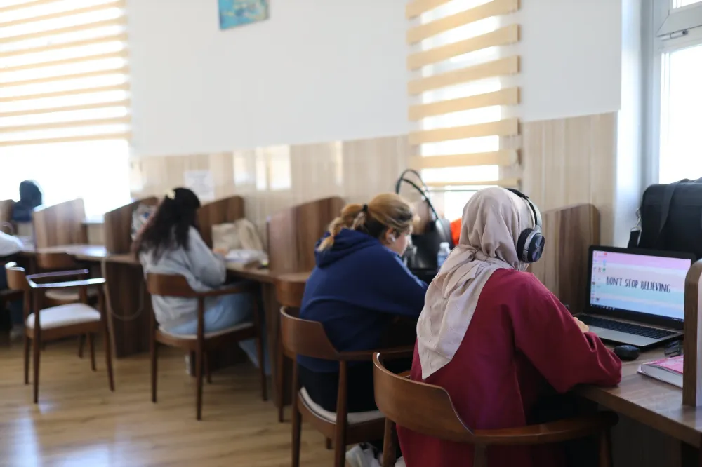 Aksaray’da Kitap ve Huzurun Adresi: Genç Osman Millet Kıraathanesi