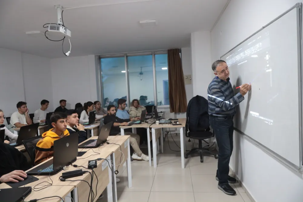 AKADEMİ AKSARAY’DA KIŞ DÖNEMİ HEYECANI: EĞİTİMDE YENİ FIRSATLAR BAŞLIYOR