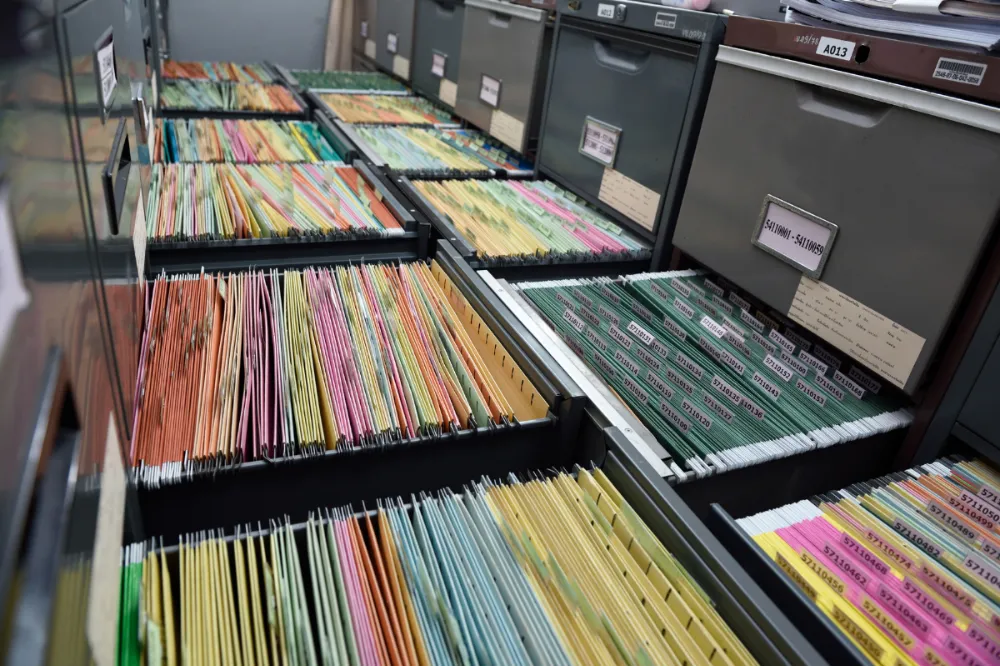 Fiziksel Arşivden Dijital Arşive Geçiş: Nelere Dikkat Edilmeli?