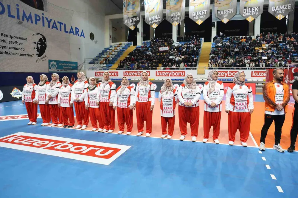 Şalvarlı Sultanlar  6 Şubat Depremi anısına Kuzeyboru Voleybol Takımı ile karşı karşıya geldi.