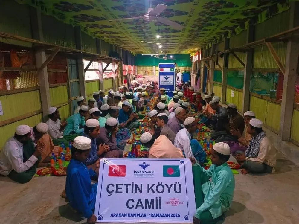 Çatin Köyü Camii’nden Gazze ve Arakan’da İftar Yardımı