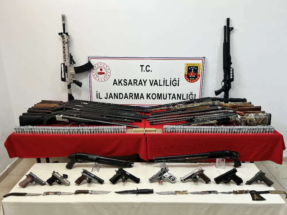 AKSARAY’DA SİLAHLA HAVAYA ATEŞ EDENLERE EŞ ZAMANLI OPERASYON