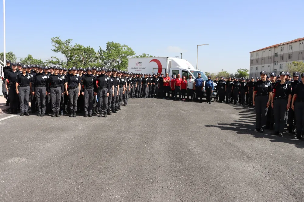 Aksaray Polis Eğitim Merkezi Öğrencileri Kan Bağışıyla Hayata Umut Oldu