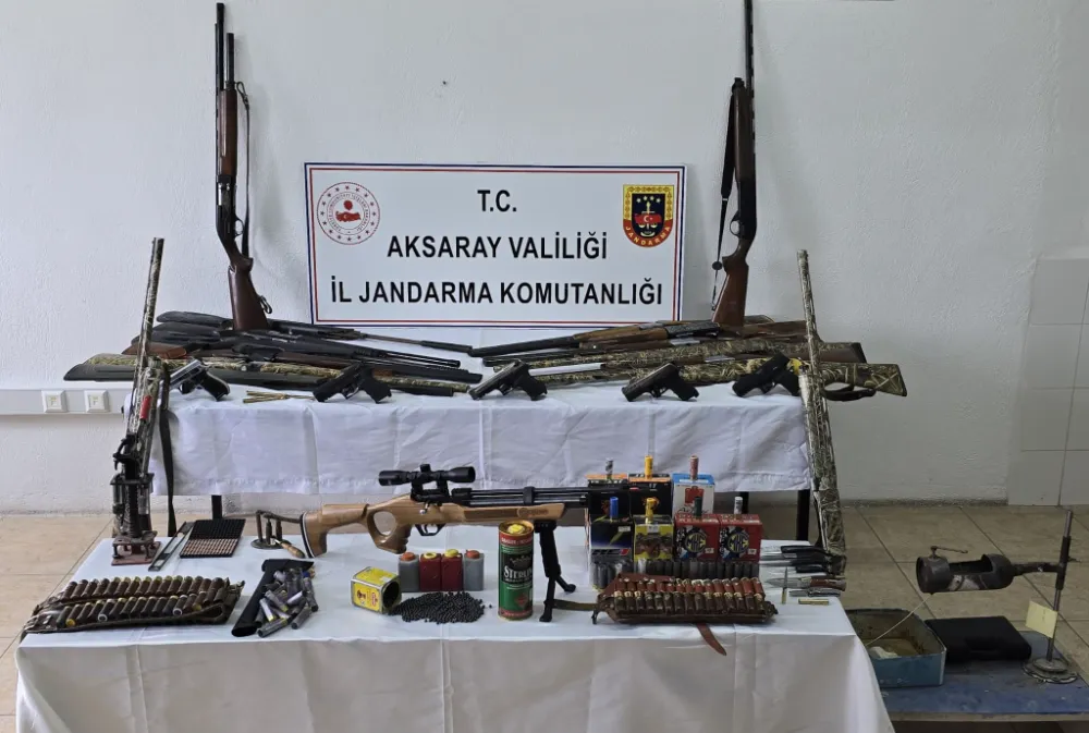 Aksaray’da Jandarmadan Eş Zamanlı Silah Operasyonu: 7 Gözaltı