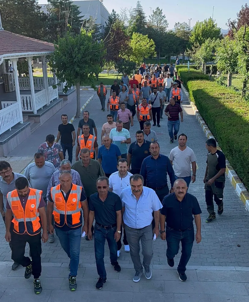 İşçilerden toplu sözleşme teklifine tepki