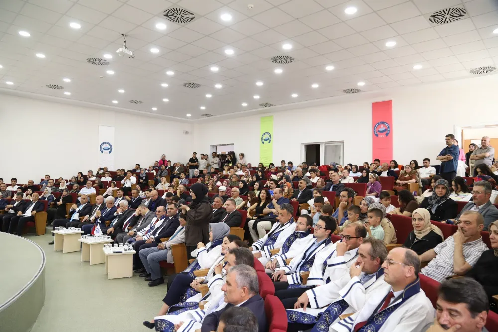 ASÜ Veteriner Fakültesi’nde  mezuniyet coşkusu yaşandı