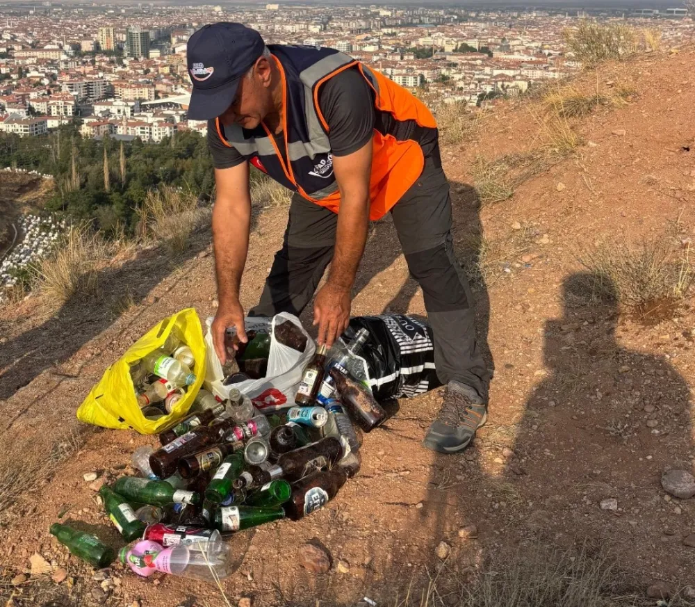 AFAD Gönüllülerinden Kırkkızlar Tepesi’nde Örnek Çevre Duyarlılığı