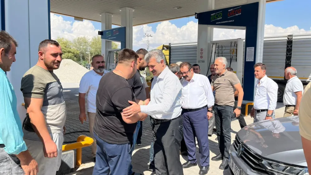 Milletvekili Altınsoy Vatandaşlarla Buluştu, Belediye Başkanına Hayırlı Olsun Ziyaretinde Bulundu