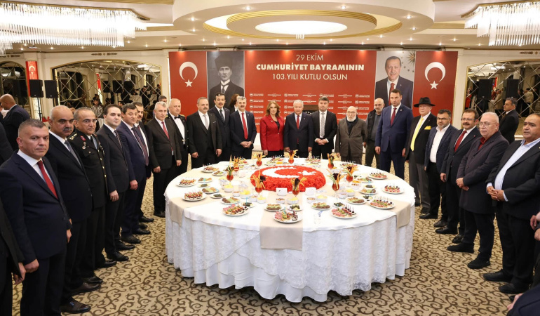 Cumhuriyet Bayramı Coşkuyla Kutlandı