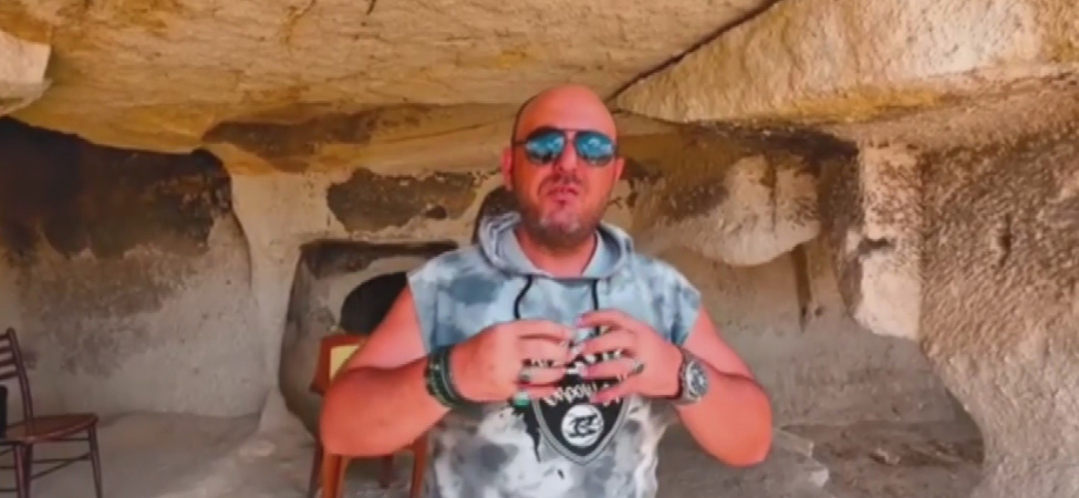 YER BİLİMLERİ UZMANI İÇELLİ, AYLAR ÖNCE TEHLİKEYİ BÖYLE ANLATMIŞ MADEN TEKNOLOJİSİ VE YER BİLİMLERİ UZMANI SERKAN İÇELLİ: "GÖÇEN YER GİBİ BİRÇOK YERİN OLDUĞUNU TESPİT ETTİK"