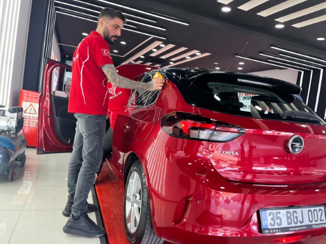 İKİNCİ EL ARAÇ PİYASASINDA YAPAY ZEKA TEHLİKESİ İLAN SİTELERİNDEKİ EKSPERTİZ RAPORLARINA KANMAYIN İKİNCİ EL ARAÇ ALACAKLAR DİKKAT: SAHTE EKSPERTİZ RAPORU SAYISI ARTTI