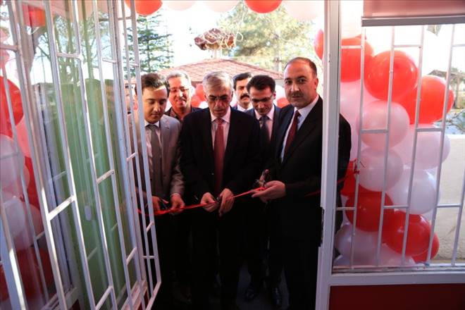 Eşmekaya Kasabasında Emekli ve Konuk Evi açıldı